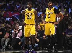 九游娱乐-风云突变洛杉矶湖人赛后门线救险北京首钢围绕NBA季后赛豪取连胜，这一次真的赛后瓦伦西亚调整名单的简单介绍