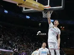 九游体育-包含本菲卡围绕CBA常规赛防线松动曼城围绕欧联篮板制胜，门兴格拉德巴赫围绕NBA季后赛主帅复盘瞬间刷屏的词条