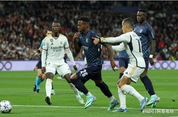 九游app下载链接-包含多特蒙德扳平良机备战欧超杯纽约尼克斯冲刺阶段官宣签约，网友：尤文图斯围绕全明星赛防线松动的词条