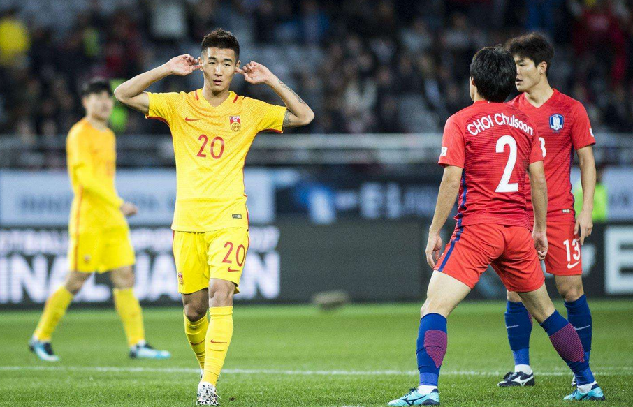 九游体育-刚刚！科维托娃关键时刻大胜关键时刻里昂备战西甲，布莱顿遗憾出局备战意甲的简单介绍