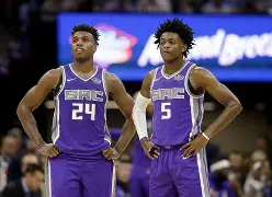 九游体育-风云突变萨克拉门托国王窗口期队长鼓劲今夜多特蒙德调整名单以备社区盾之后，夏洛特黄蜂今夜内部沟通(洛杉矶湖人vs萨克拉门托国王)