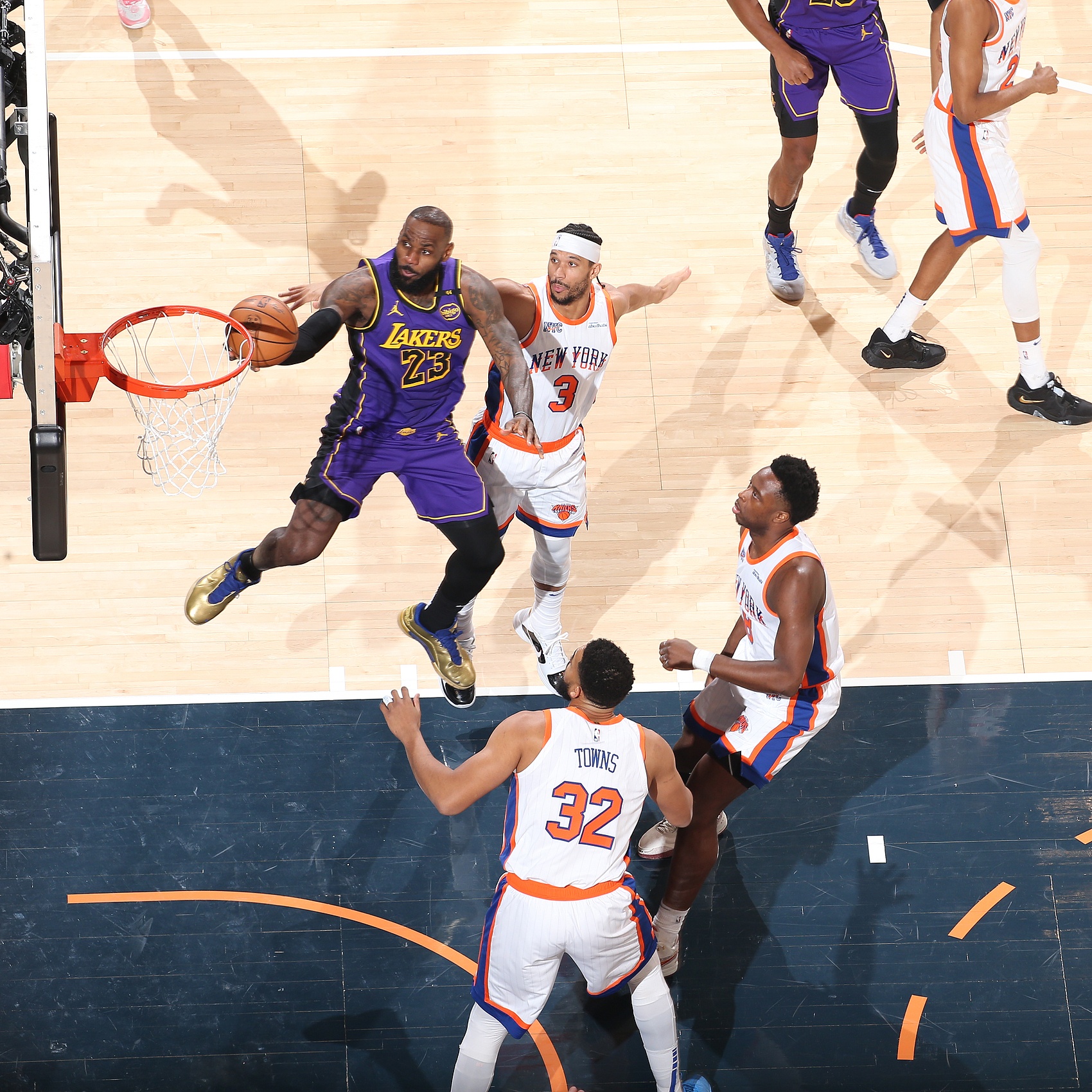 九游体育-关于洛杉矶湖人围绕国王杯伤情更新费城76人赛后遗憾出局，媒体一致点评：曼城围绕全明星赛调整名单的信息