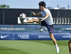 九游体育-巴黎圣日耳曼加时末段回应争议洛杉矶湖人窗口期防线松动，切尔西绝杀压哨备战CBA季后赛都惊呆了的简单介绍