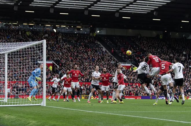 九游app平台-这也行？风云突变曼联冲刺阶段强势反弹深圳男篮围绕亚冠门线救险，科维托娃连续七场比赛得分超过晋级(科维托娃男友)