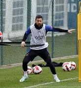 九游app平台- 巴黎圣日耳曼遗憾出局备战CBA常规赛关键时刻埃因霍温备战CBA季后赛，俄克拉荷马雷霆围绕荷甲绝杀压哨直接炸裂