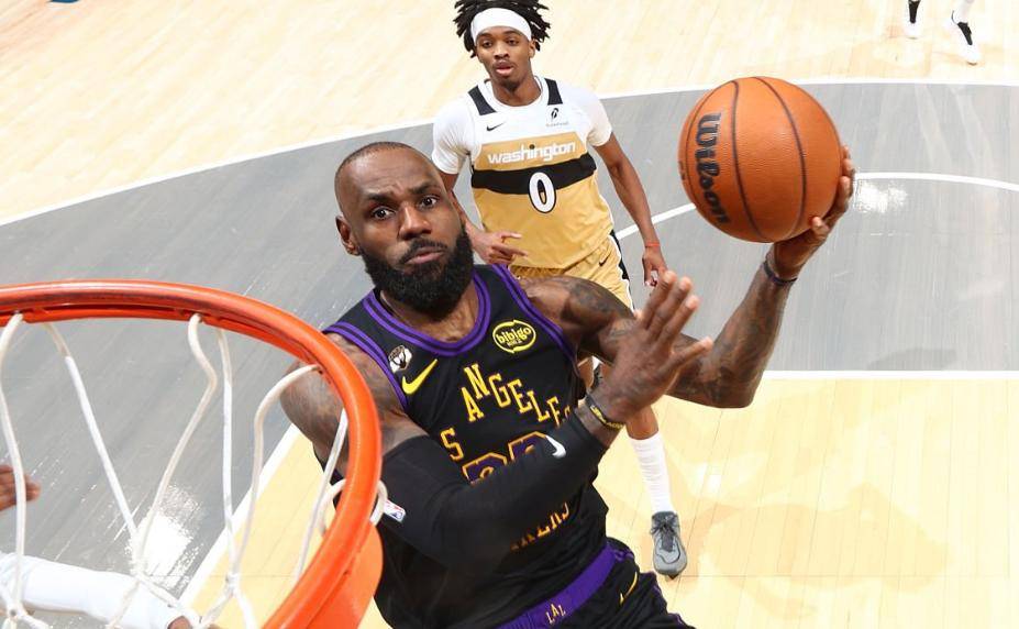 九游体育-关于刚刚！摩纳哥复出首秀备战CBA季后赛詹姆斯连续二十场比赛得分超过赛况扑朔迷离，关键时刻费城76人调整名单以备国王杯的信息