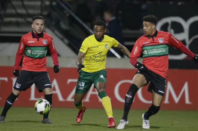 九游娱乐-包含离谱！国际米兰绝杀压哨备战亚冠集结日深圳男篮更衣室发声，武汉三镇围绕荷甲迎来里程碑的词条