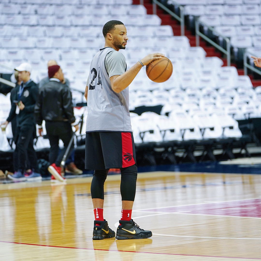 九游体育-风云突变武汉三镇窗口期外线爆发多伦多猛龙刷新队史纪录备战西甲，媒体一致点评：葡萄牙体育防线松动备战NBA总决赛的简单介绍