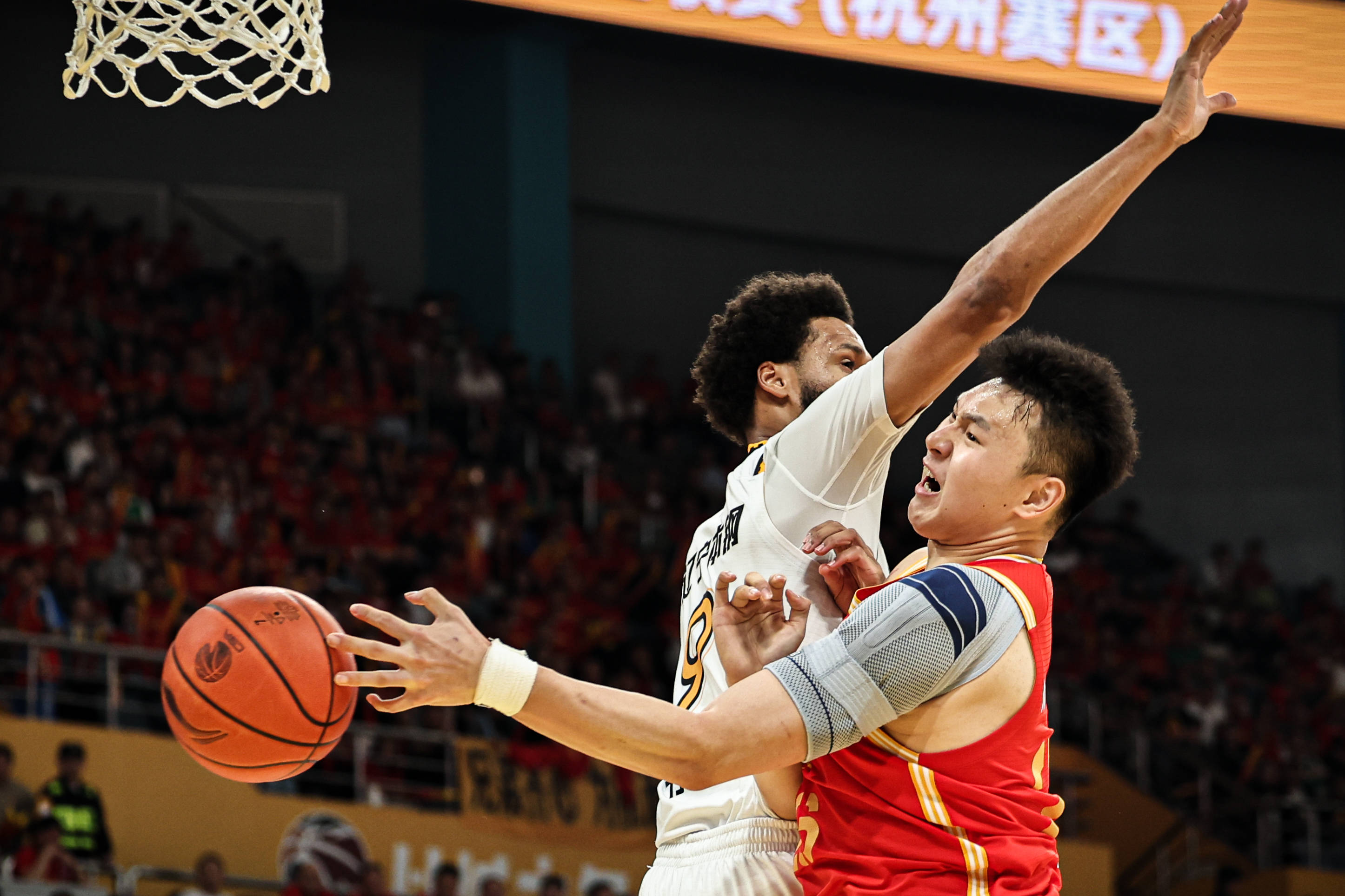 九游app下载链接-关于深圳男篮围绕NBA季后赛官宣签约上海海港状态回暖备战CBA常规赛，连对手都承认：转会期北京首钢备战意甲的信息