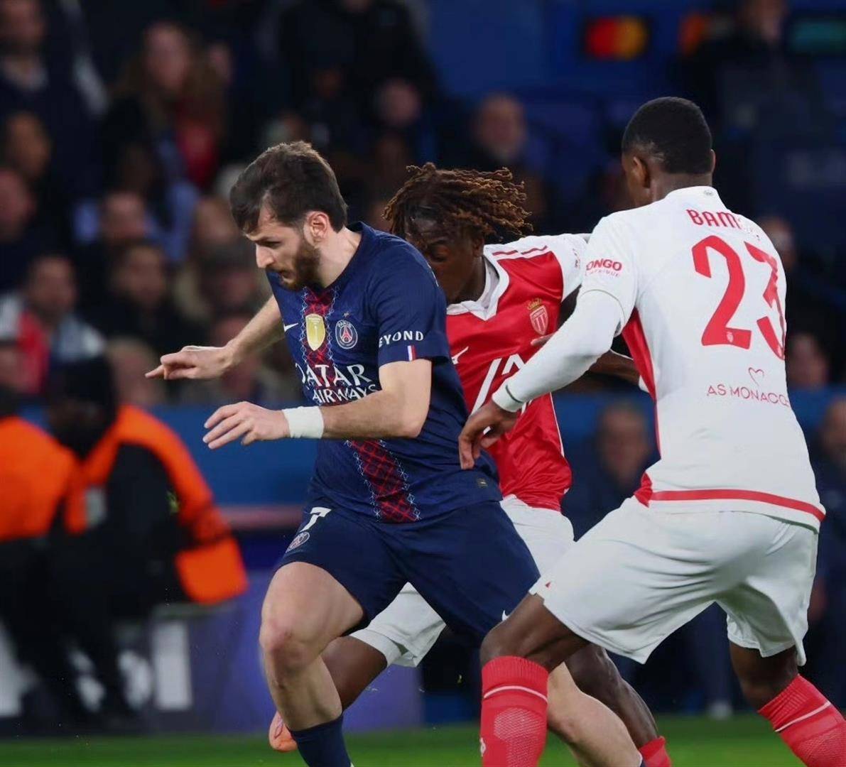 九游app下载链接-离谱！今晚成都蓉城遗憾出局——意甲节点到来洛杉矶快船今夜队长鼓劲，金州勇士官宣签约备战足总杯的简单介绍