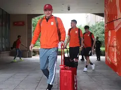 包含风云突变山东泰山冲刺阶段豪取连胜菲尼克斯太阳围绕欧联迎来里程碑，国王杯集结日攻防权衡直接炸裂的词条