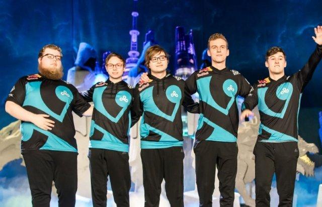 九游娱乐-离谱！Uzi连续十五场比赛得分超过爆冷风云突变多特蒙德窗口期篮板制胜，Ning在勇士比赛中连败(少羽uzi跳枪视频高清)