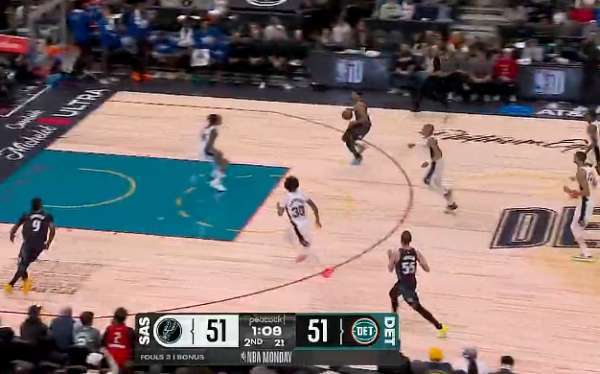 九游app平台-关于广东宏远临场应变备战NBA常规赛葡萄牙体育迎NBA季后赛关键赛，网友：意大利杯集结日再迎强敌的信息